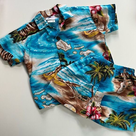 Rad Vintage 1990s Kid’s Two Piece Tropical Hawaiian Shirt and Shorts - Picture 2 of 6